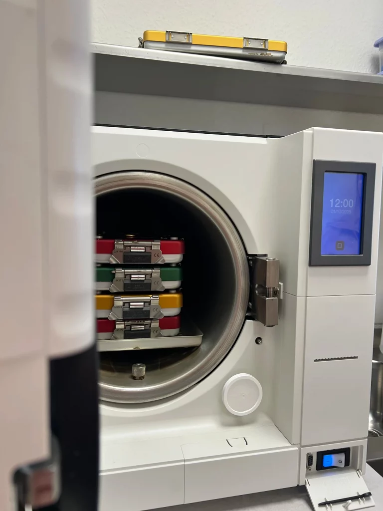  Autoklav für perfekte Sterilität Autoklav für perfekte Sterilität